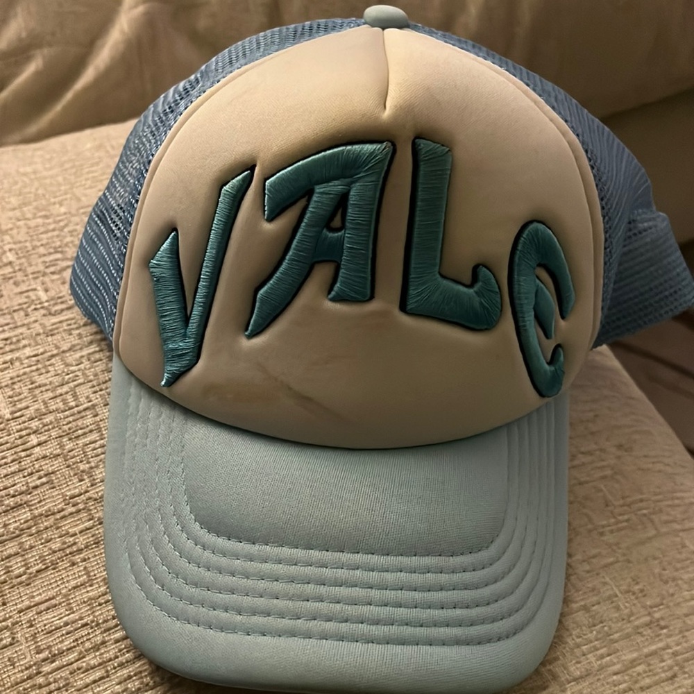 Cap